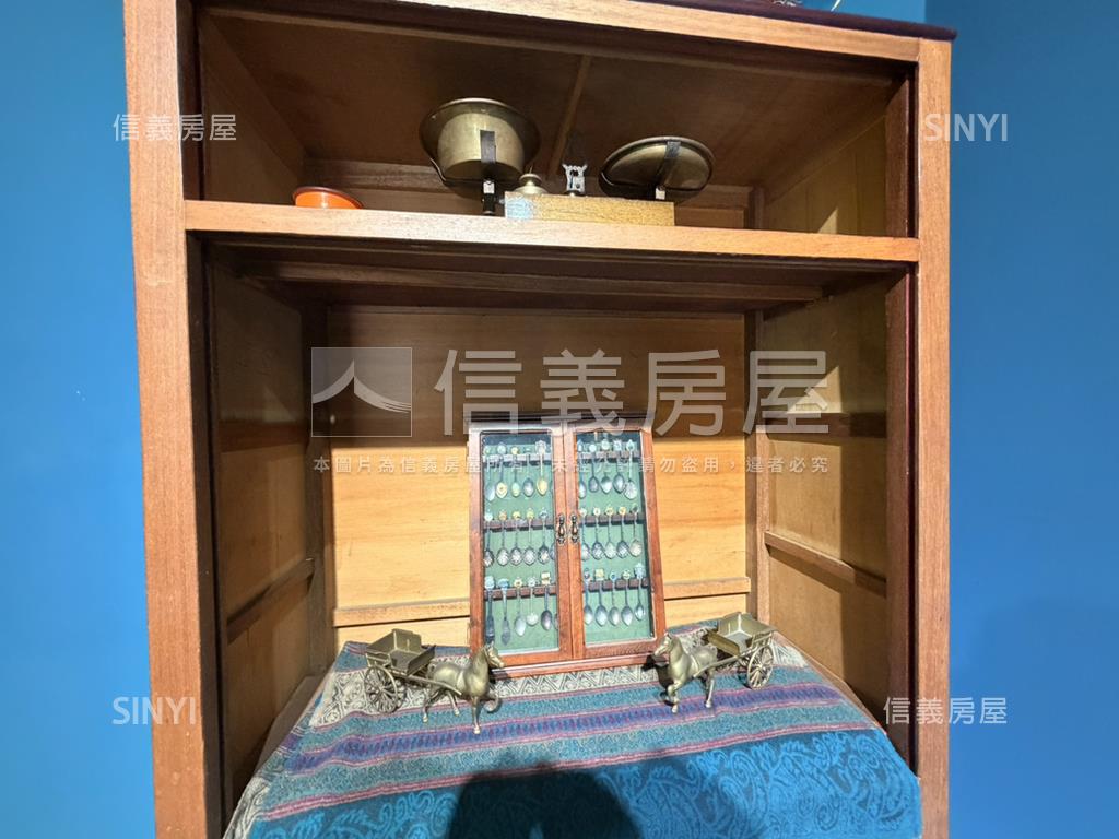 低總價臨路獨棟店面房屋室內格局與周邊環境