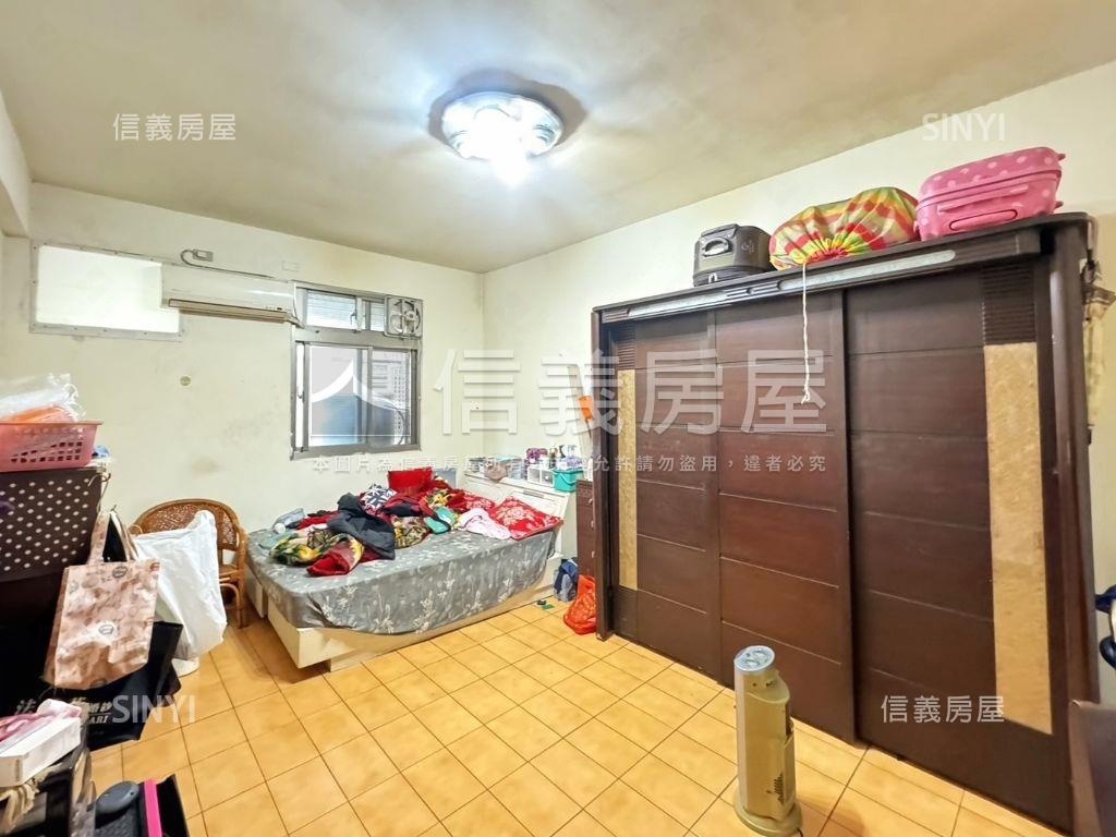 中港路一層一戶四房美寓房屋室內格局與周邊環境