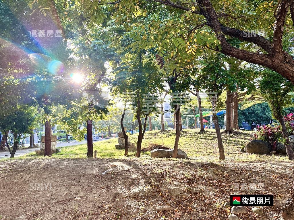 建平一街面公園朝南透店房屋室內格局與周邊環境