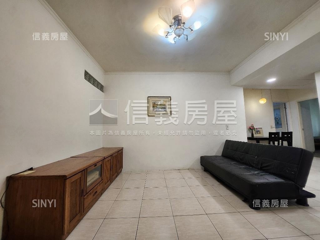 士林一層一戶邊間３房美寓房屋室內格局與周邊環境