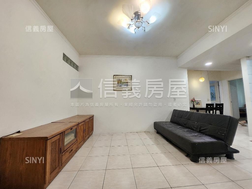 士林一層一戶邊間３房美寓房屋室內格局與周邊環境