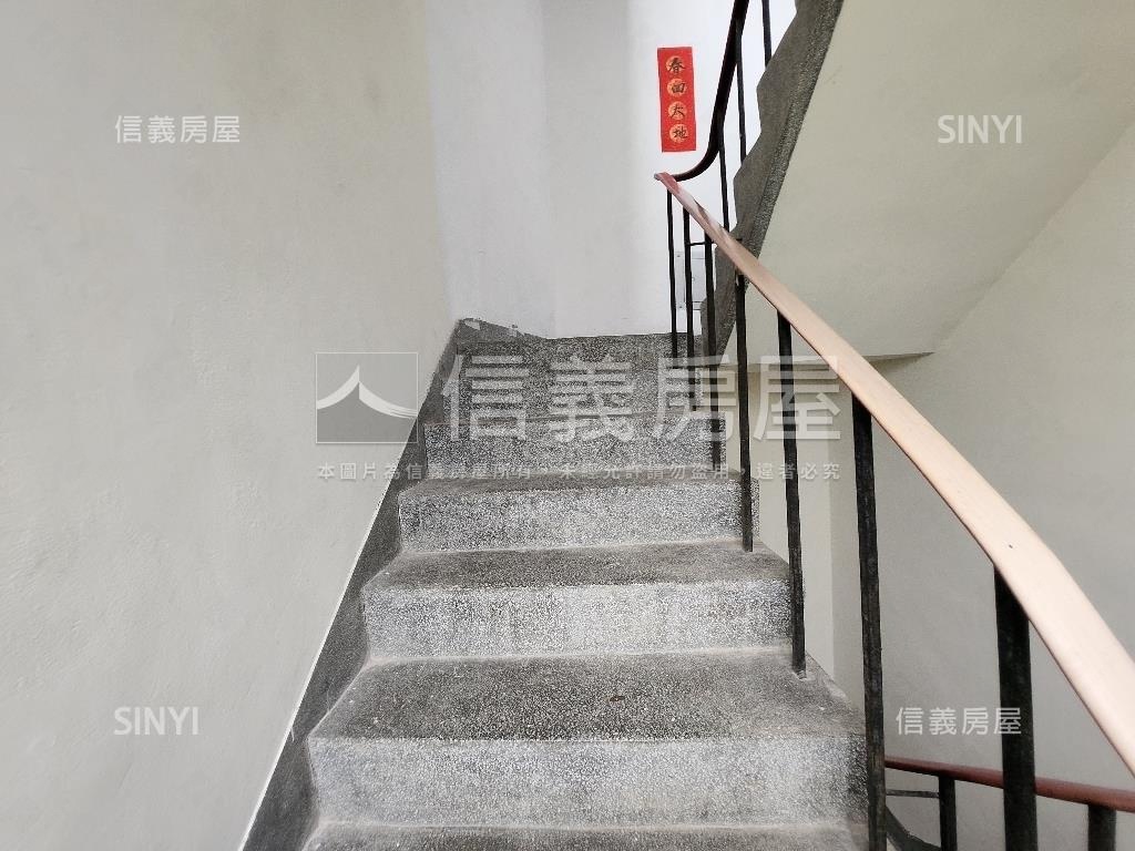 士林一層一戶邊間３房美寓房屋室內格局與周邊環境