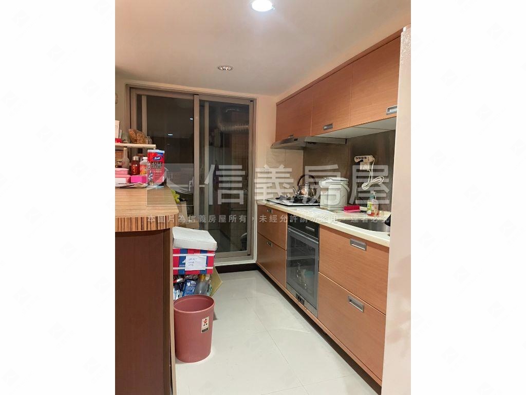 ＤＪ高樓採光美裝潢房屋室內格局與周邊環境