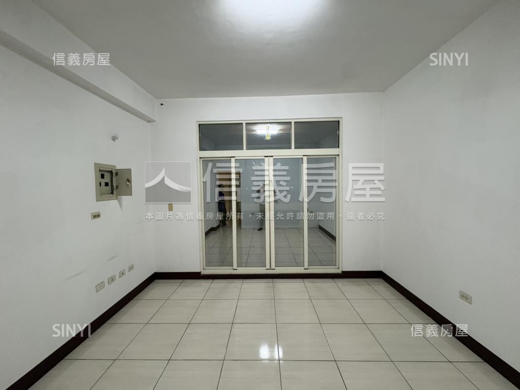 孝倫路臨路別墅房屋室內格局與周邊環境