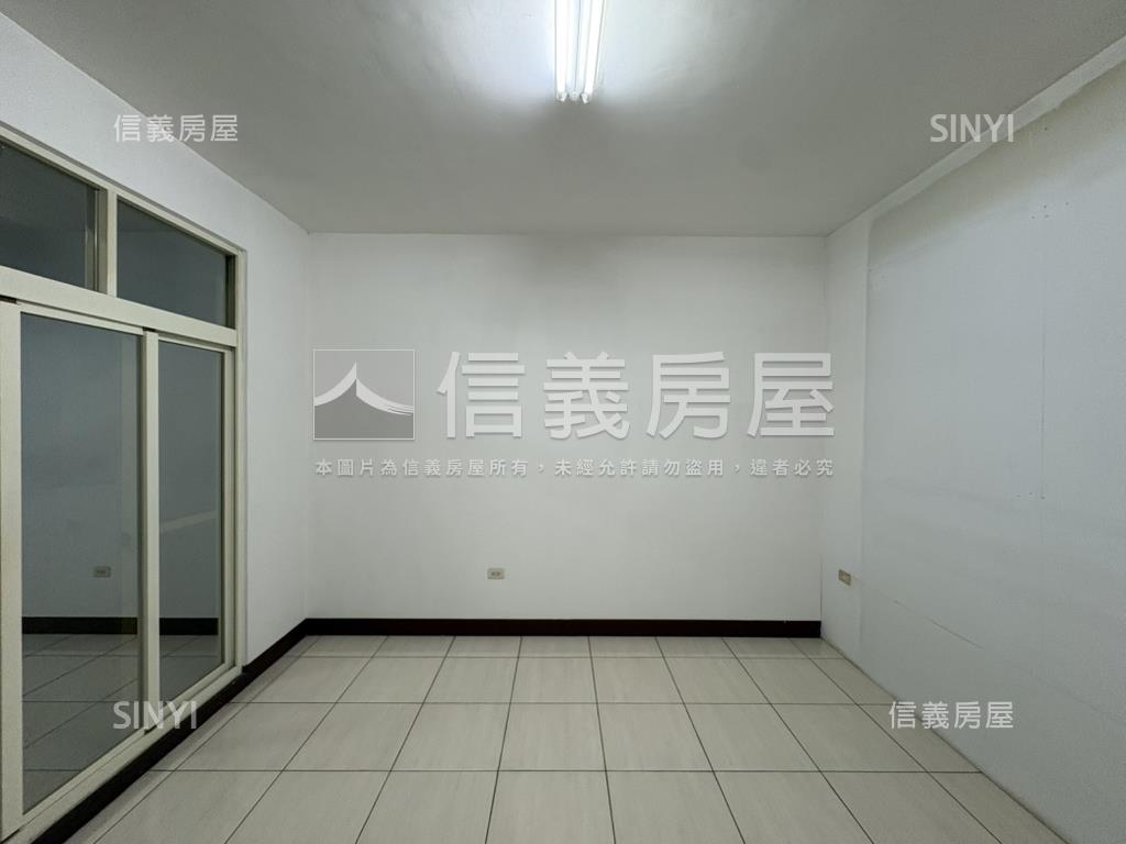 孝倫路臨路別墅房屋室內格局與周邊環境