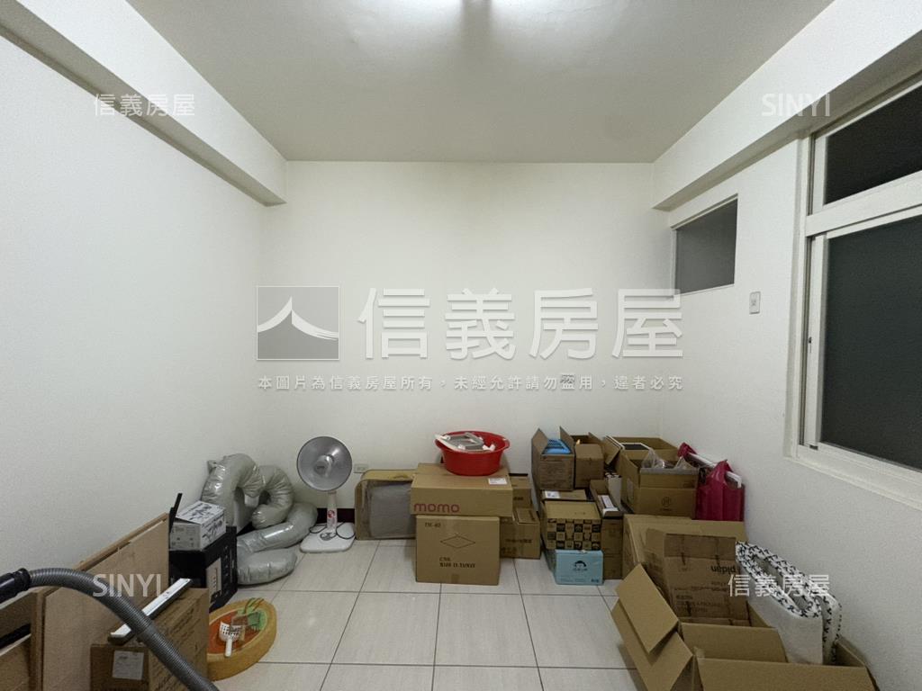 孝倫路臨路別墅房屋室內格局與周邊環境