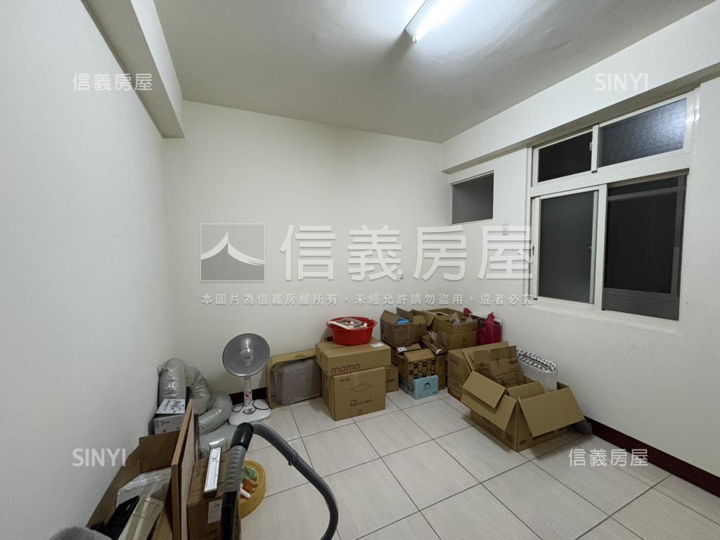 孝倫路臨路別墅房屋室內格局與周邊環境