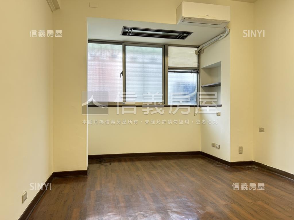 ★福虎★象山邊間三樓房屋室內格局與周邊環境