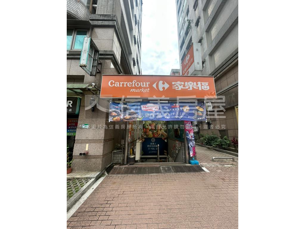 ★福虎★象山邊間三樓房屋室內格局與周邊環境