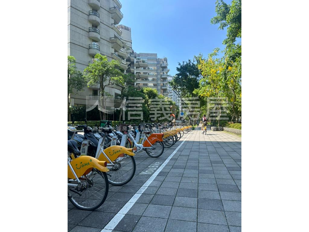 ★福虎★象山邊間三樓房屋室內格局與周邊環境