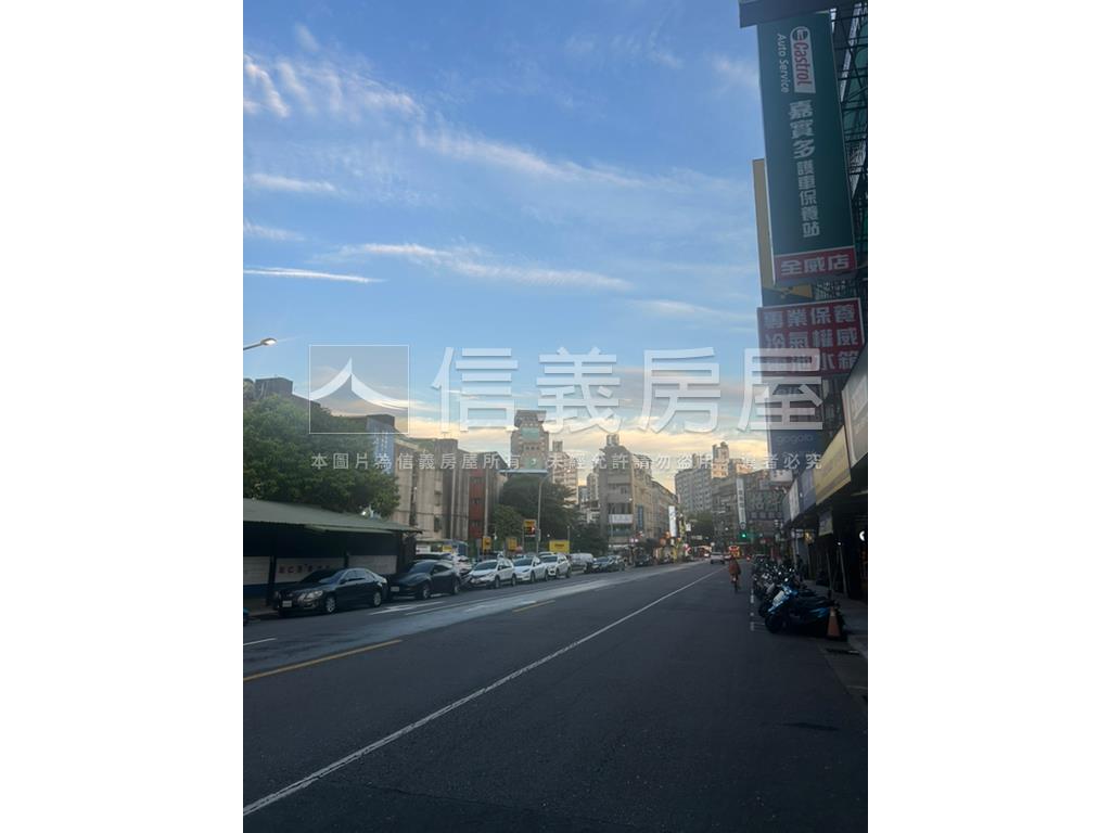 ★福虎★象山邊間三樓房屋室內格局與周邊環境