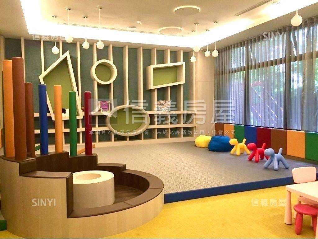 【家傳】面中庭兩房車位房屋室內格局與周邊環境