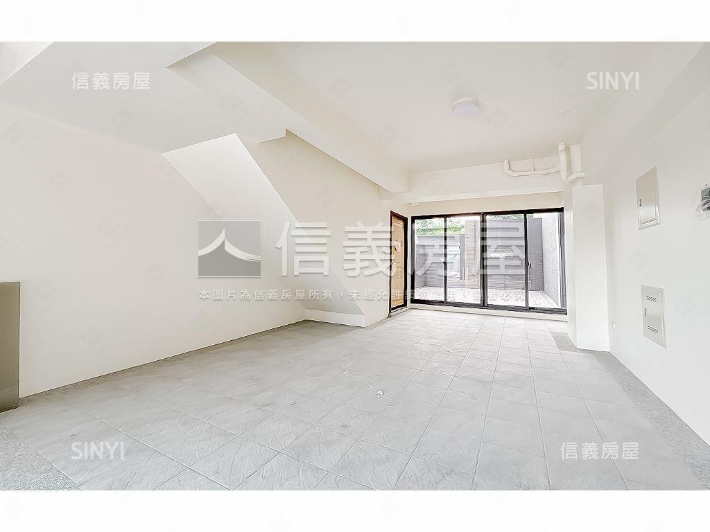 全新未住邊間大後院透天Ａ房屋室內格局與周邊環境