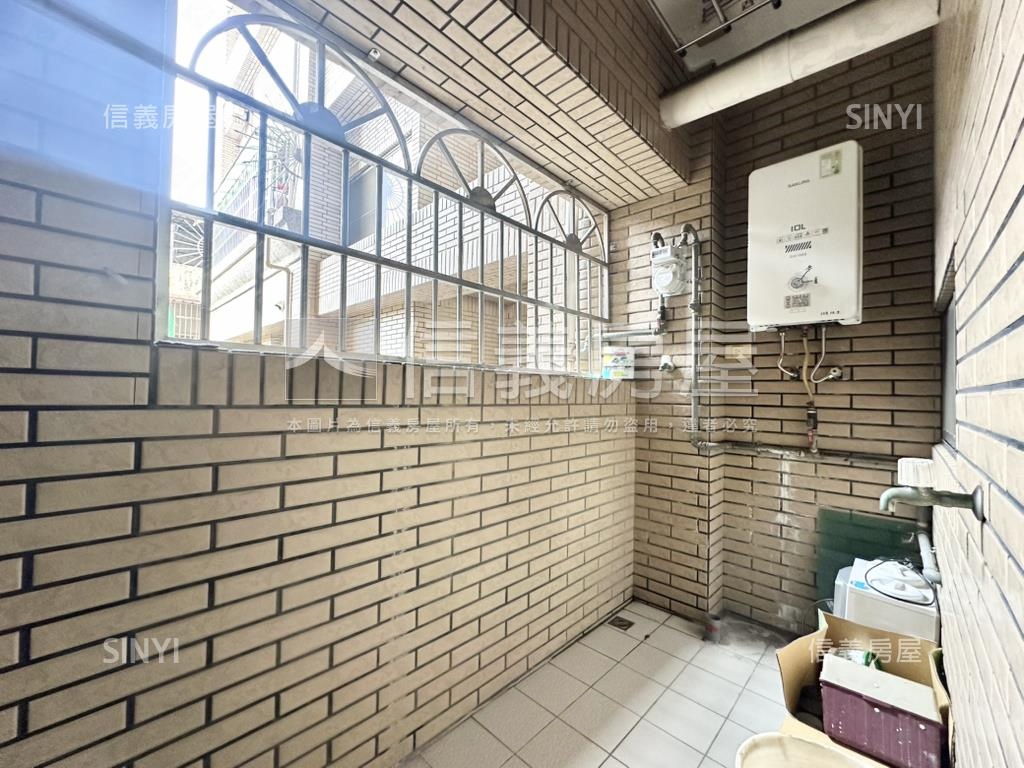 陽明商圈孩子王前後陽二房房屋室內格局與周邊環境