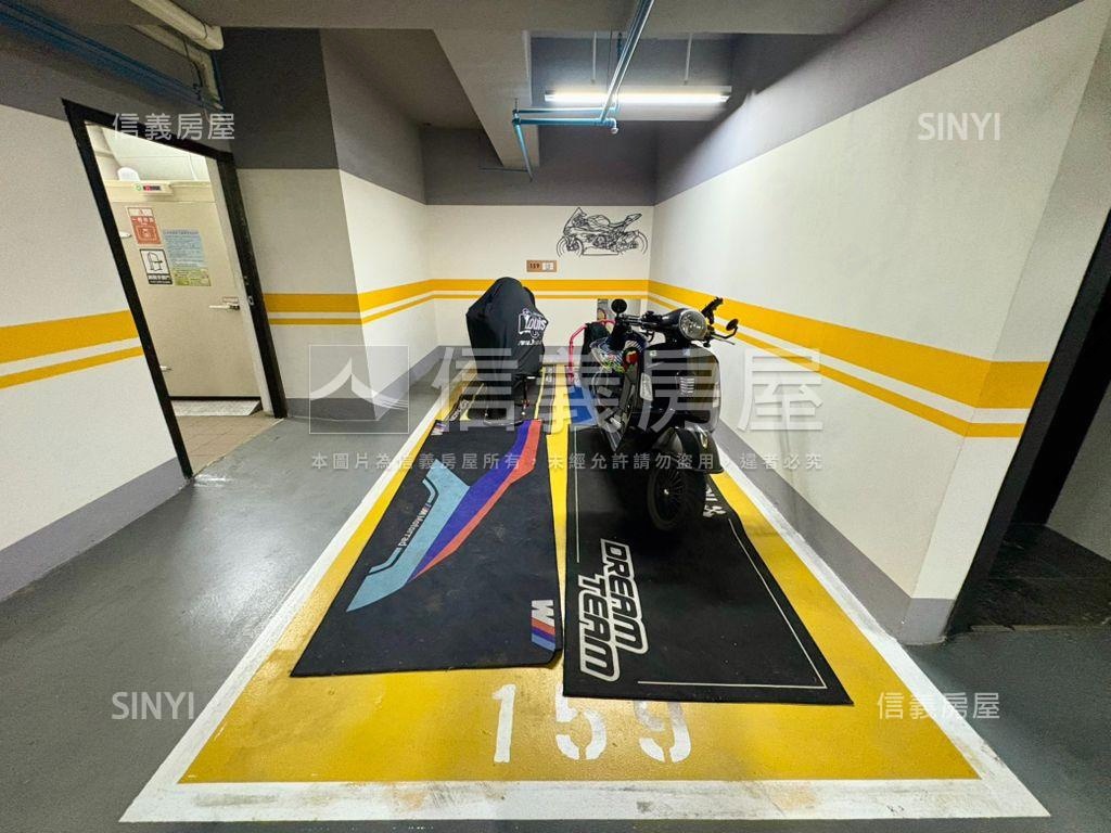 仁義重劃區仁仁邑兩房雙車房屋室內格局與周邊環境