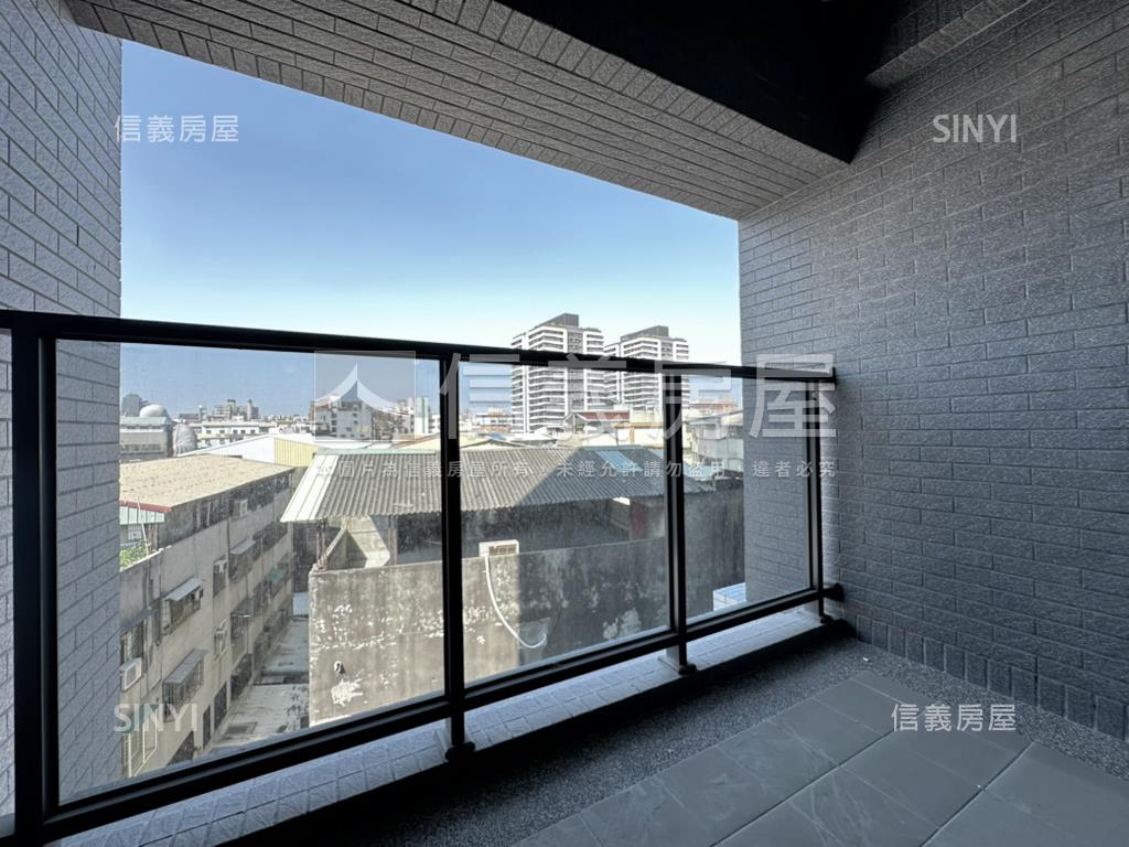 樂ＭＯＲＥ邊間兩房車位房屋室內格局與周邊環境