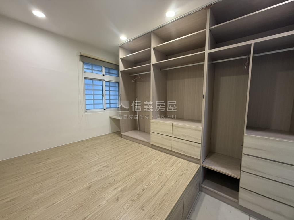 長榮路整新透天房屋室內格局與周邊環境