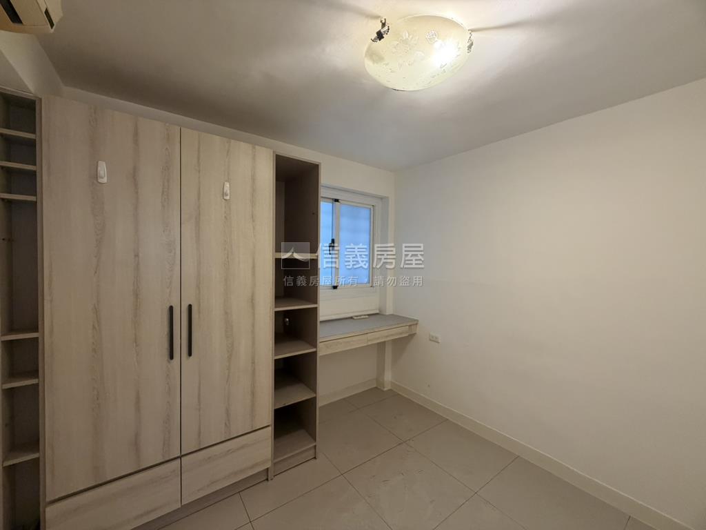 長榮路整新透天房屋室內格局與周邊環境