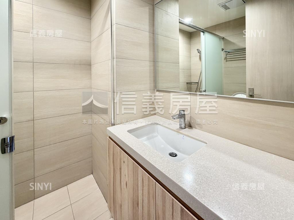專任鵲喜稀有美宅房屋室內格局與周邊環境