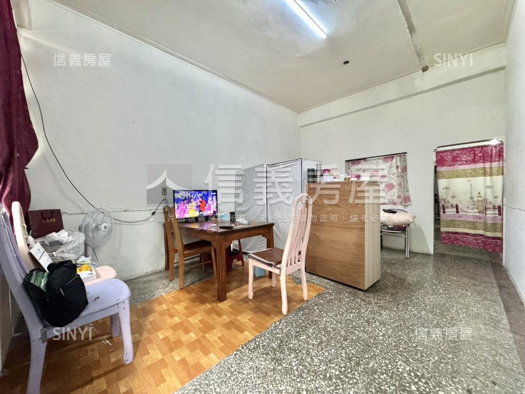 文化中心四維五福商五透天房屋室內格局與周邊環境