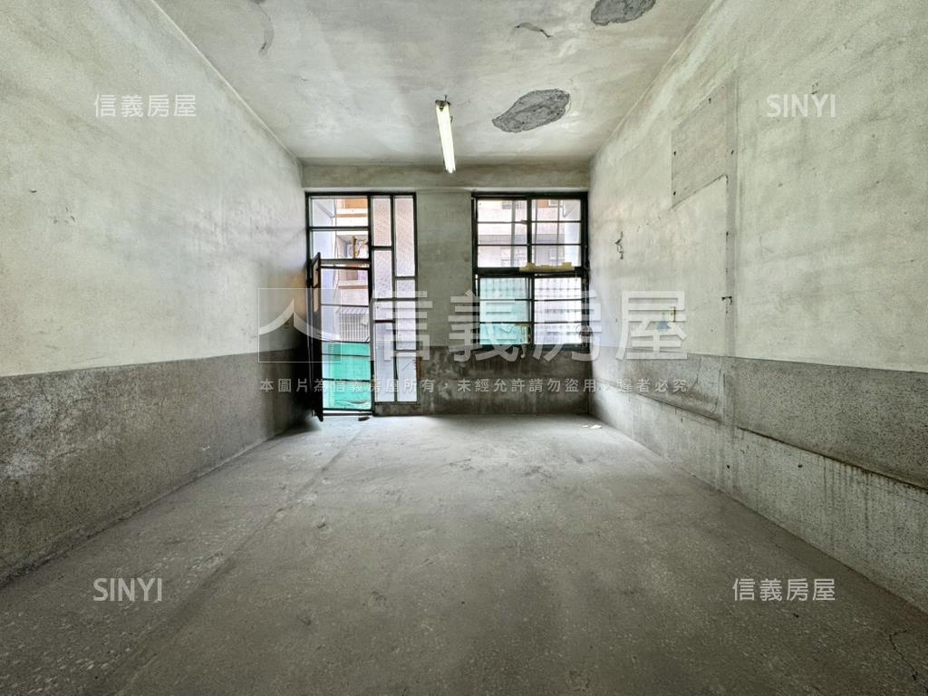 文化中心四維五福商五透天房屋室內格局與周邊環境