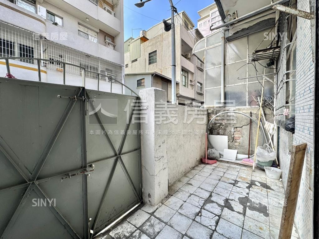 文化中心四維五福商五透天房屋室內格局與周邊環境