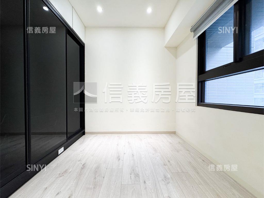 成家希望輕工業風兩房平車房屋室內格局與周邊環境