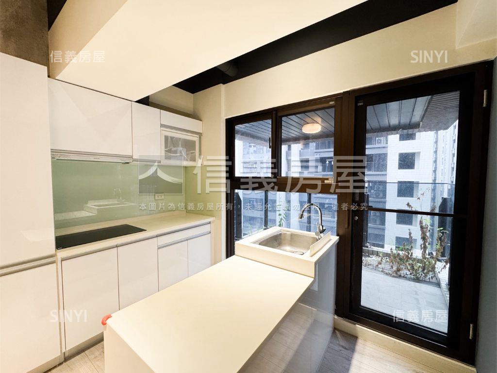 成家希望輕工業風兩房平車房屋室內格局與周邊環境