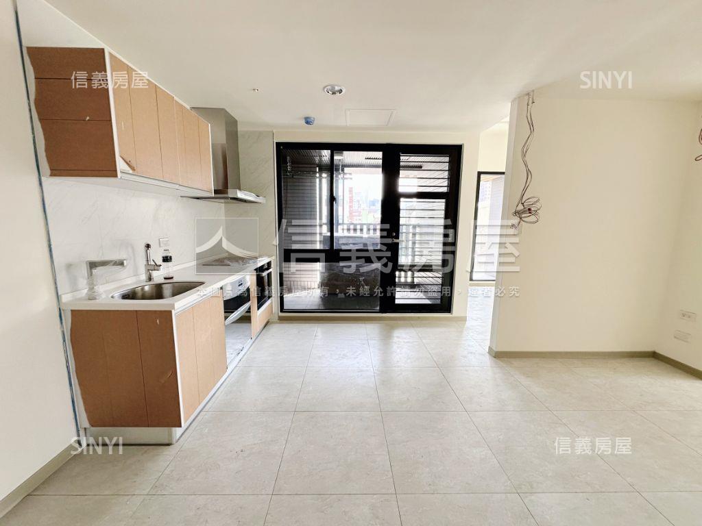 近捷運ＶＶＳ１邊間好規劃房屋室內格局與周邊環境