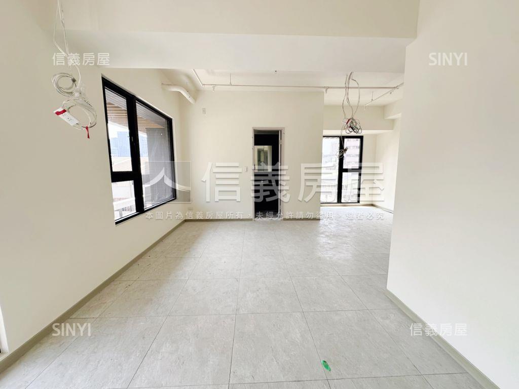 近捷運ＶＶＳ１邊間好規劃房屋室內格局與周邊環境