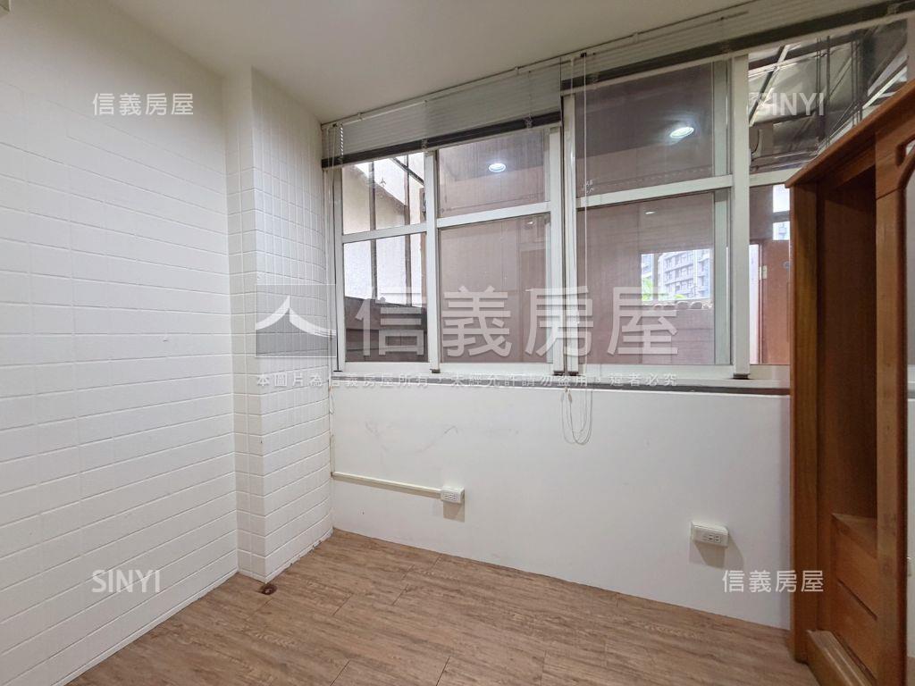 台北水都挑高一樓大空間房屋室內格局與周邊環境