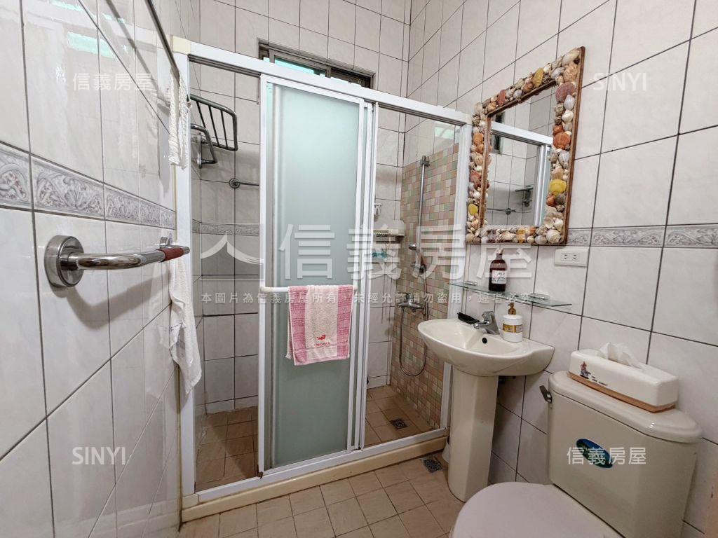 台北水都挑高一樓大空間房屋室內格局與周邊環境