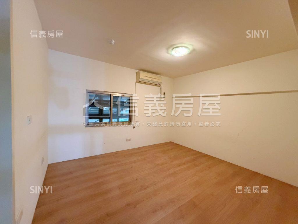 台北水都挑高一樓大空間房屋室內格局與周邊環境