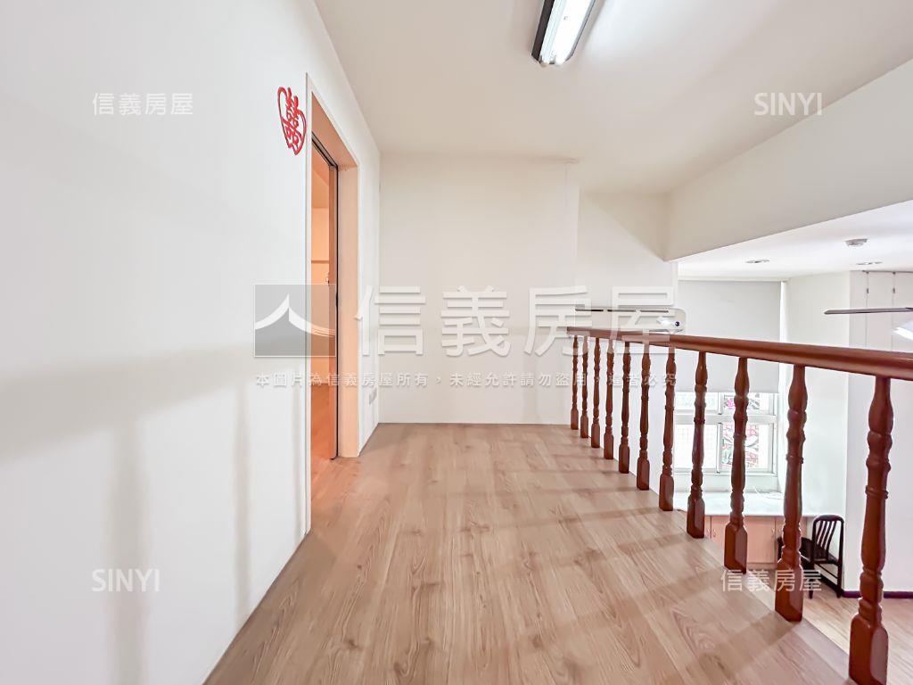 台北水都挑高一樓大空間房屋室內格局與周邊環境