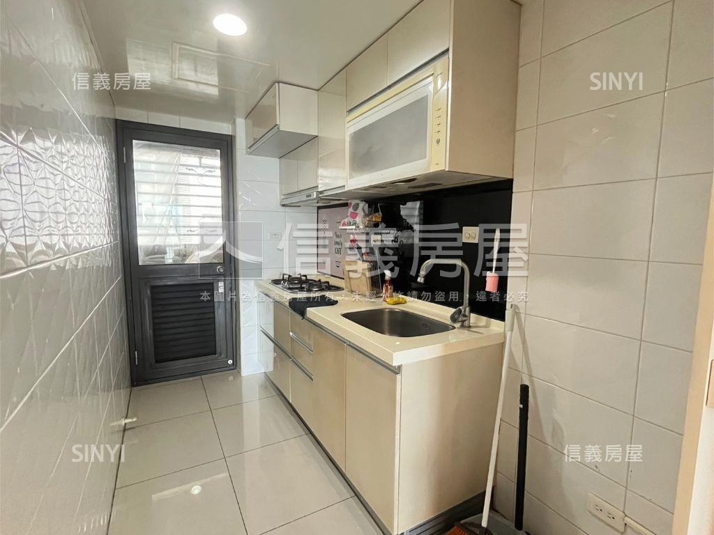 眺望河景城上水美三房車位房屋室內格局與周邊環境