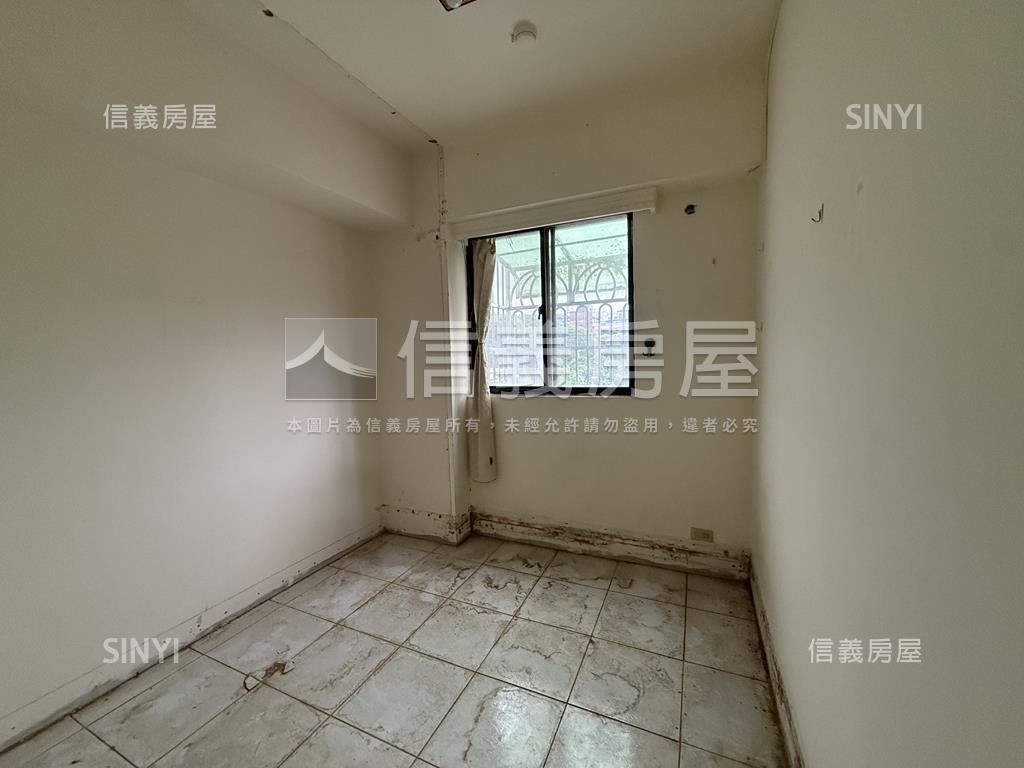 明德路邊間大空間房屋室內格局與周邊環境