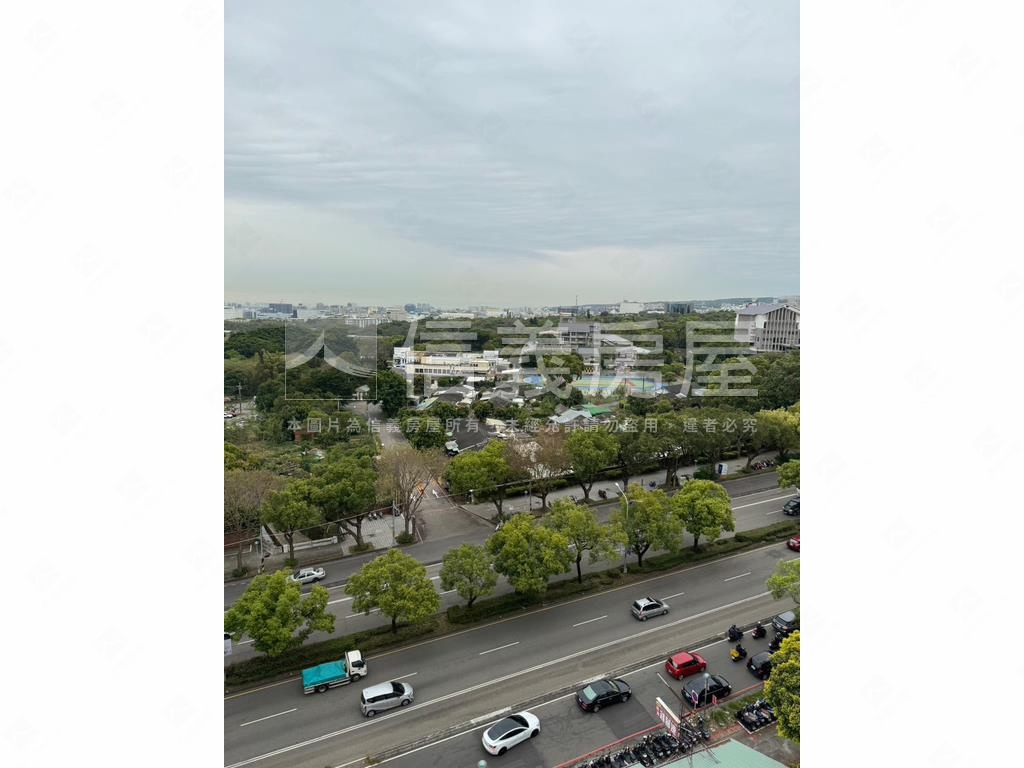 近東海瑞聯邊間美套Ｂ房屋室內格局與周邊環境