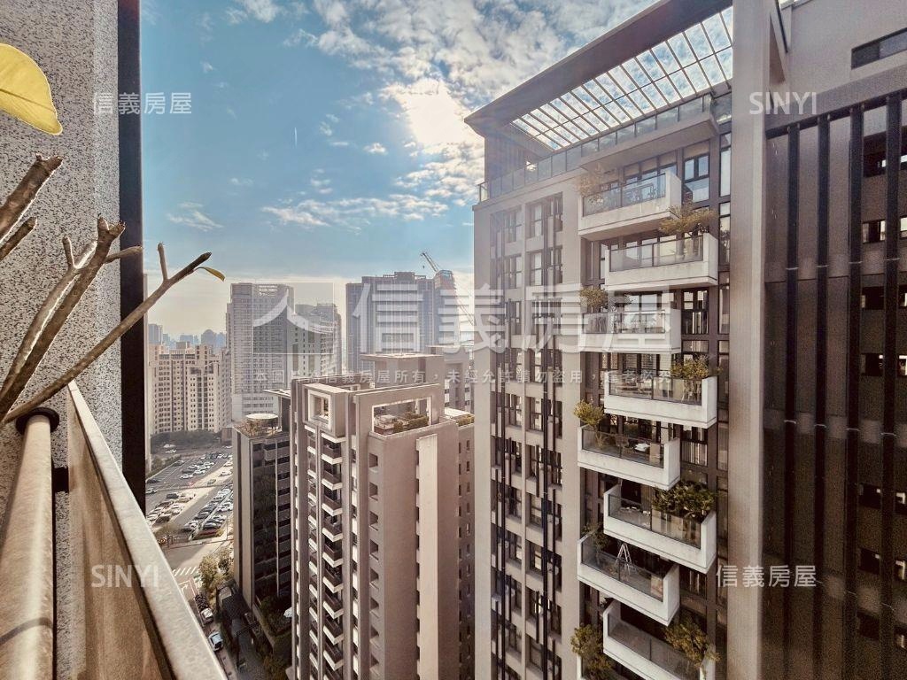 潮尚居全新未住房屋室內格局與周邊環境