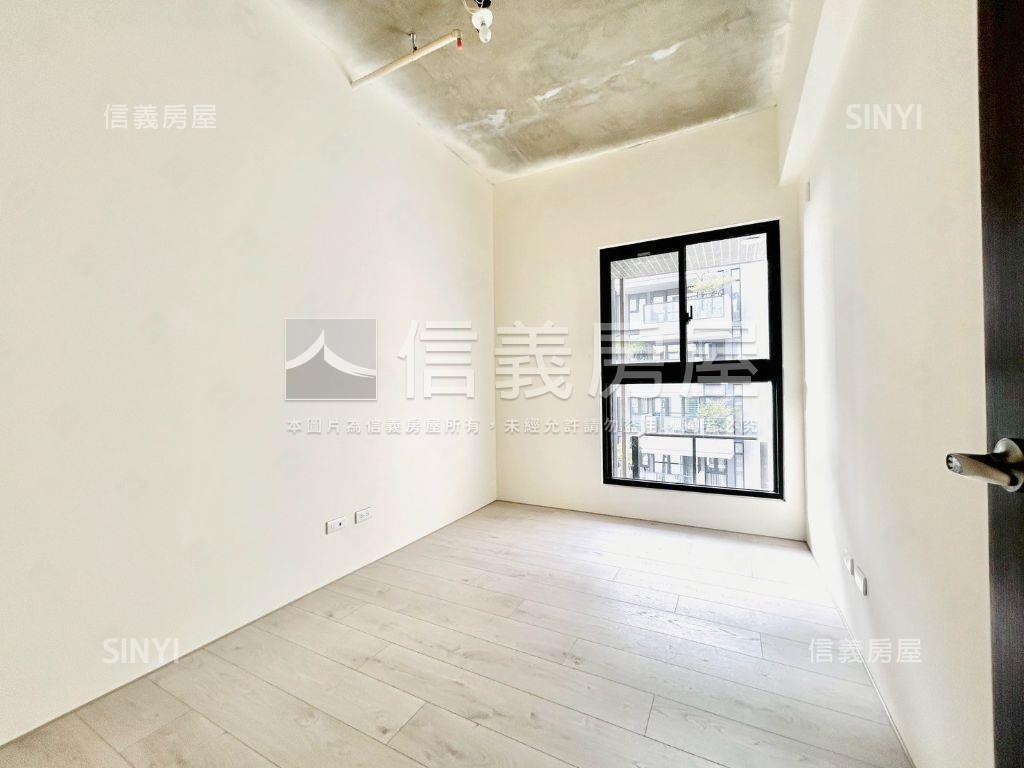 潮尚居全新未住房屋室內格局與周邊環境