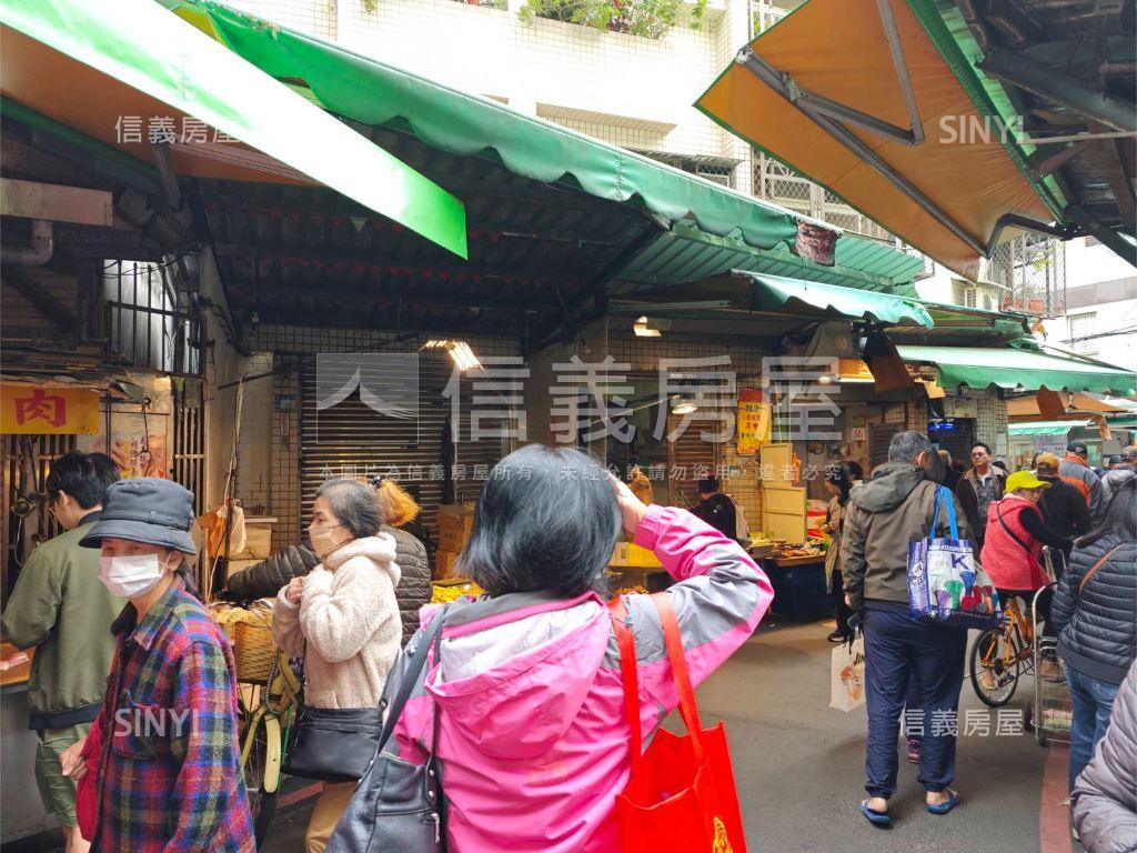 金馬迎春國泰金旺店面房屋室內格局與周邊環境