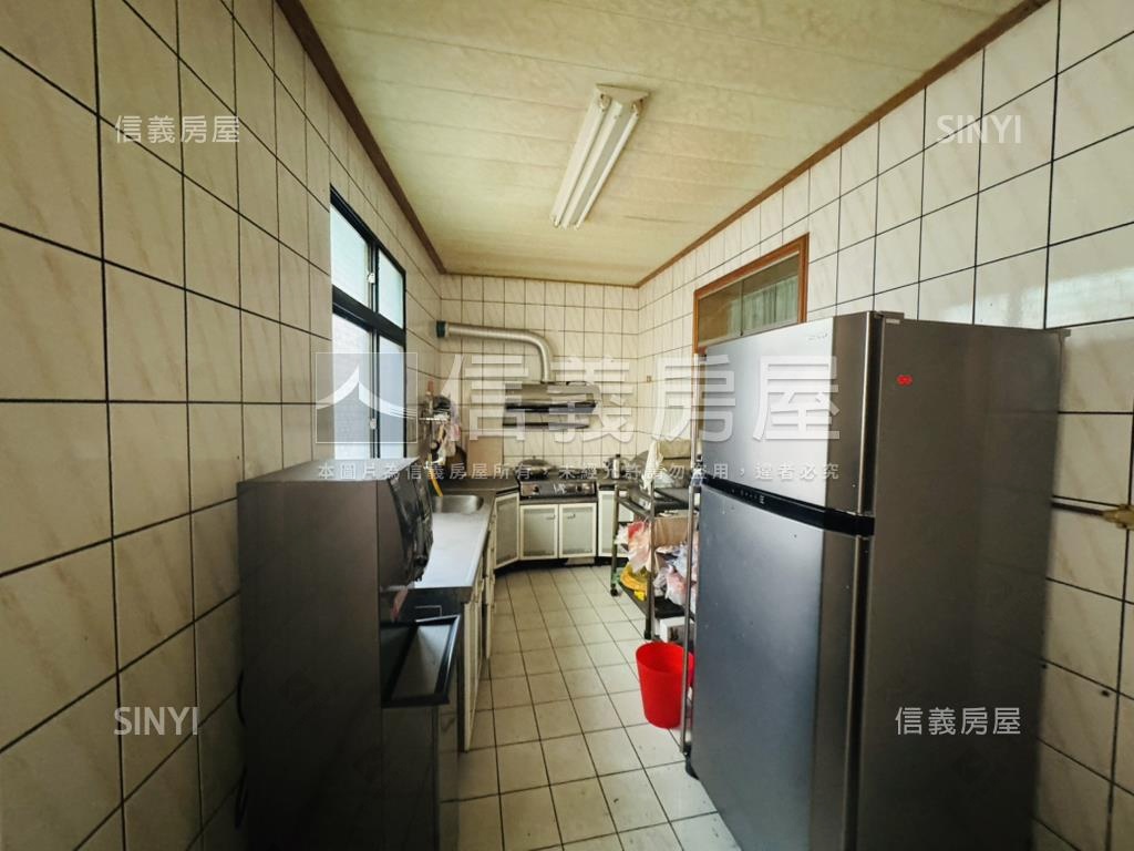 近Ａ２０｜新生路亮眼大戶房屋室內格局與周邊環境