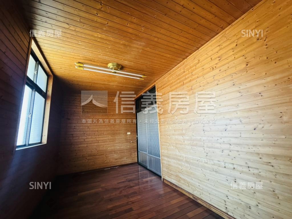近Ａ２０｜新生路亮眼大戶房屋室內格局與周邊環境