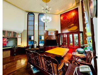 正東區邊間大地坪花園車墅