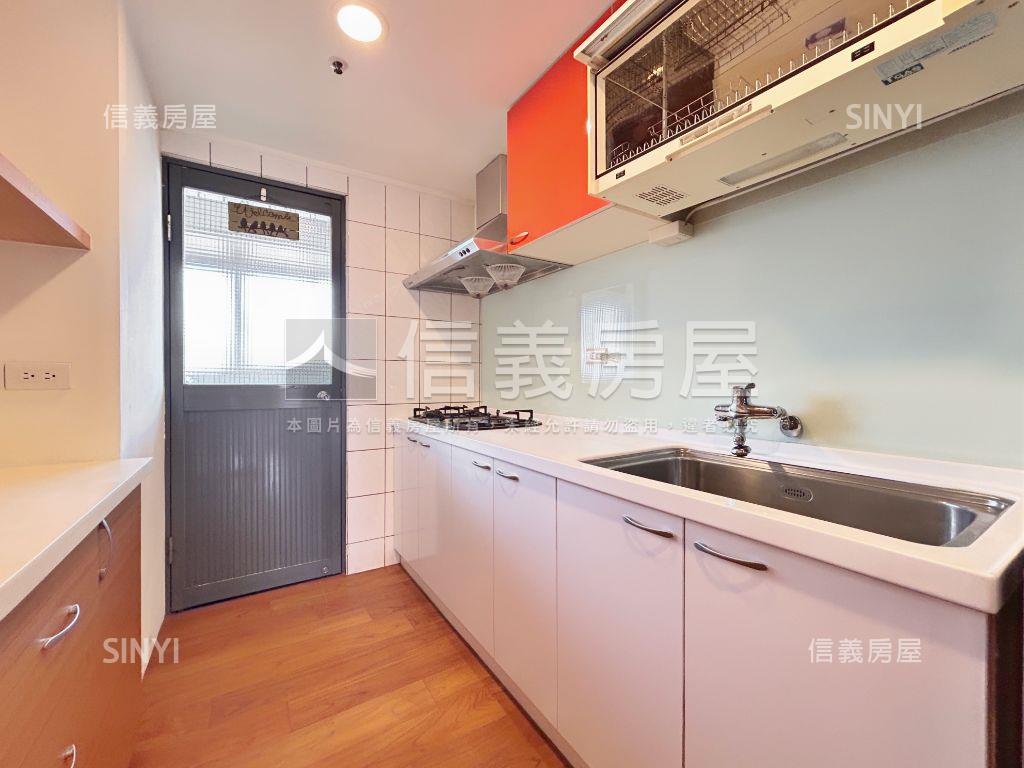 宏福景觀美３房房屋室內格局與周邊環境