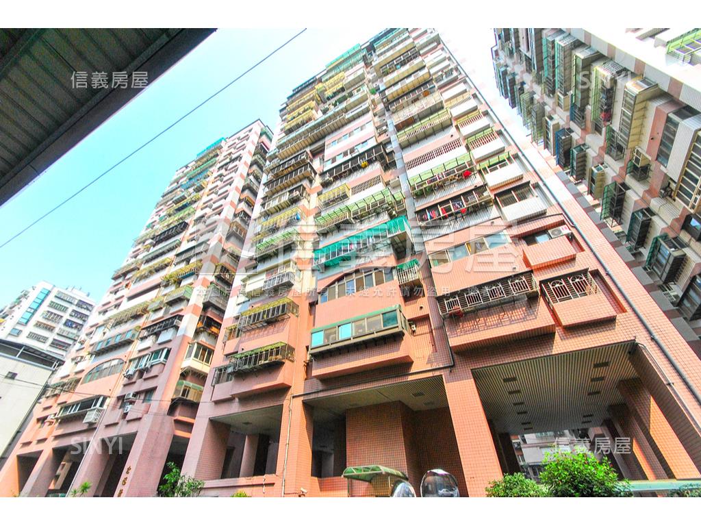 宏福景觀美３房房屋室內格局與周邊環境