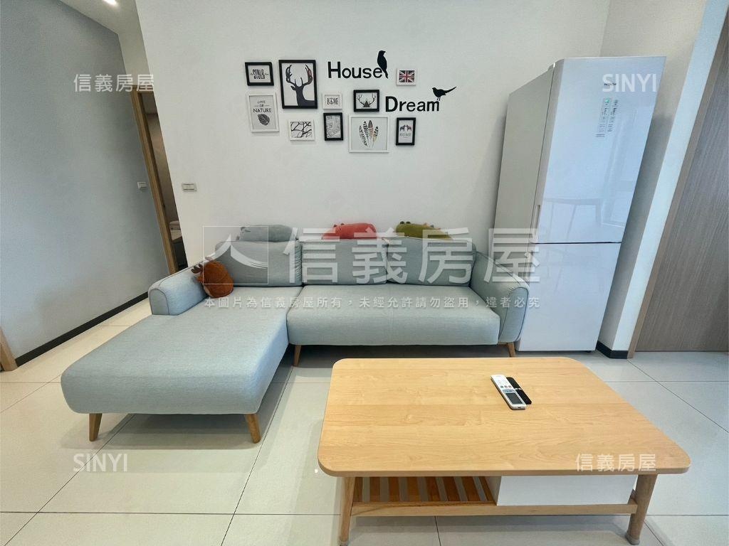 近捷運＠長群享享日荷房屋室內格局與周邊環境