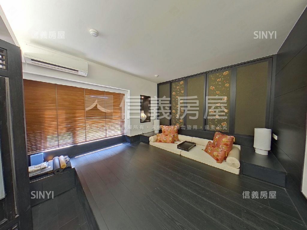 捷運次頂樓大３房帶坡平車房屋室內格局與周邊環境