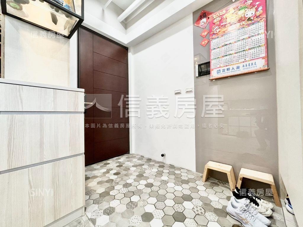 帝凡內｜朝南採光三房平車房屋室內格局與周邊環境