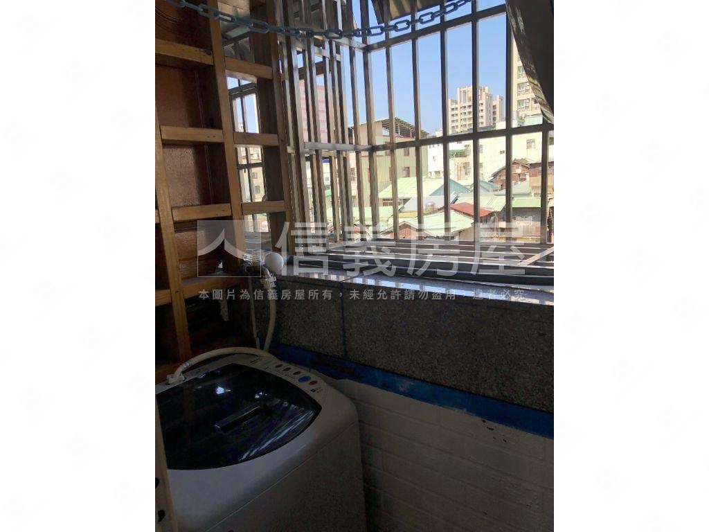 稀有電梯華廈出租三套房屋室內格局與周邊環境