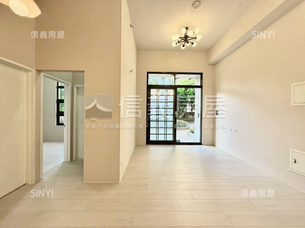 內壢．挑高絕美兩房車位房屋室內格局與周邊環境